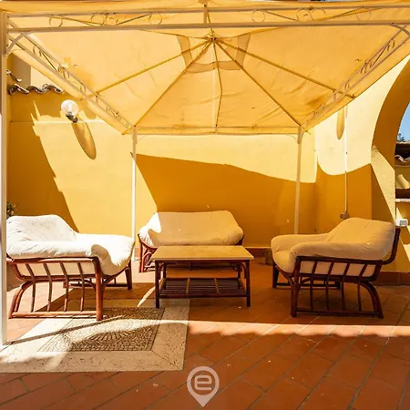 Estay - Sunny - Garden & Parking Vila *