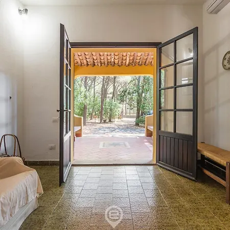 Villa Estay - Sunny - Garden & Parking