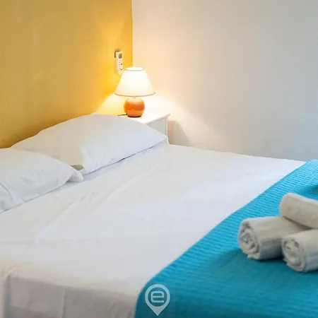 Estay - Sunny - Garden & Parking *
