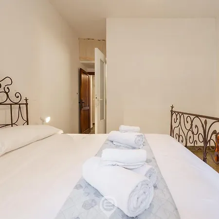 Villa Estay - Sunny - Garden & Parking
