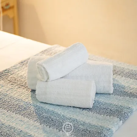 Vila Estay - Sunny - Garden & Parking