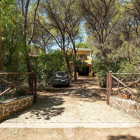 Villa Estay - Sunny - Garden & Parking
